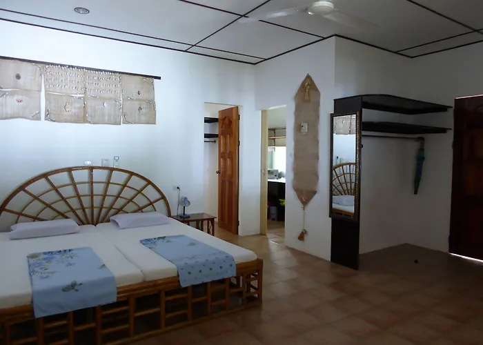 Marcosas Resort