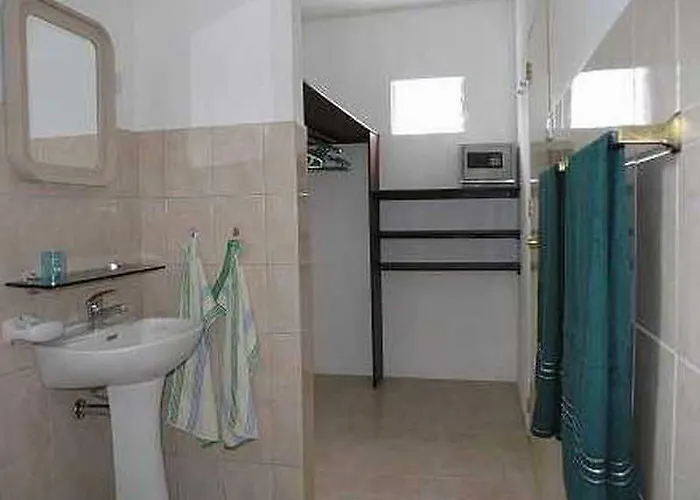 Resort Marcosas Basdiot