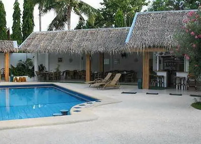 Marcosas Resort 3*